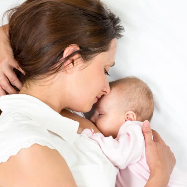 breastfeeding mom