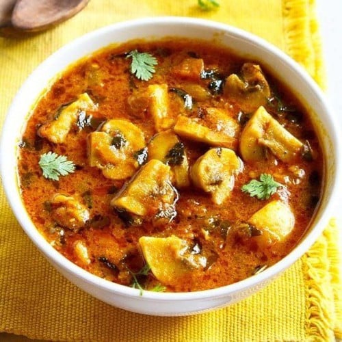 mushroom and fenugreek curry