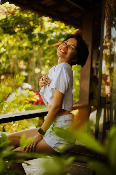 woman wearing white top